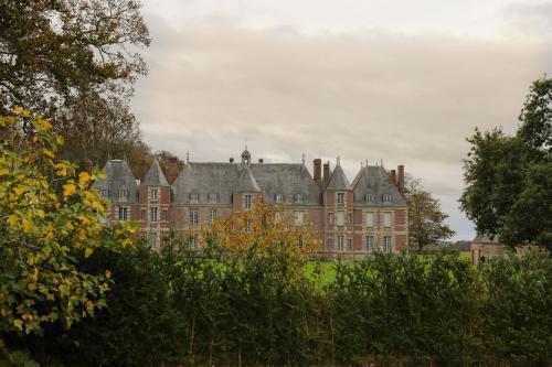 Paluel Chateau Sleeps 21 With Pool And Wifi