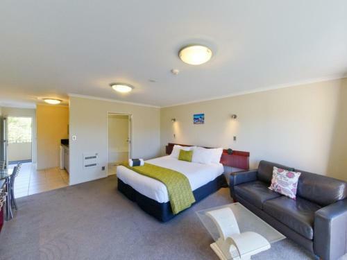 Avenue Motor Lodge