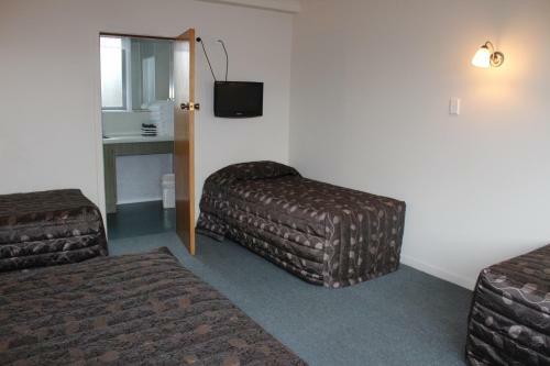 Asure Evergreen Motel