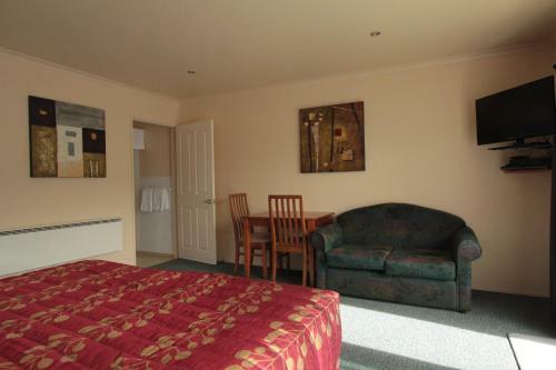 Heritage Court Motel
