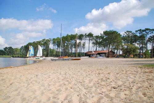 Holiday Home Les Cottages Du Lac - Pns213
