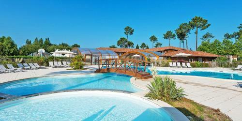 Holiday Home Les Cottages Du Lac - Pns213