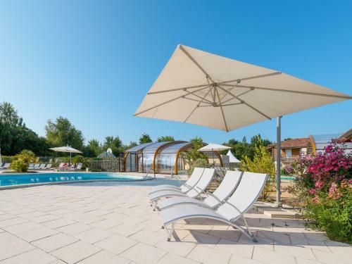 Holiday Home Les Cottages Du Lac - Pns213
