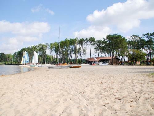 Holiday Home Les Cottages Du Lac - Pns213