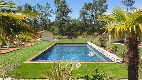 Hostal Suite Up To 3 People With Pool And Terrace