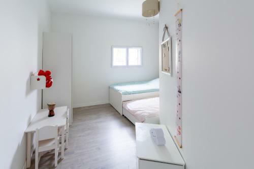 Paill�re Furnished House