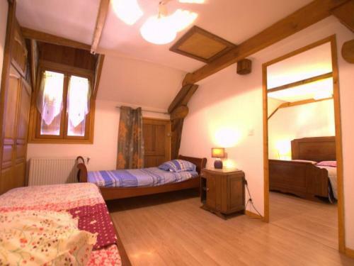 G�te Piney, 2 Pi�ces, 4 Personnes - Fr-1-543-56