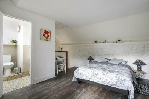 House With One Bedroom In Pierrefonds With Wifi