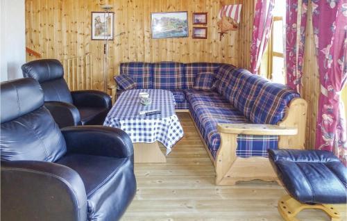 Holiday Home Kvalav�g Tresvikv. II