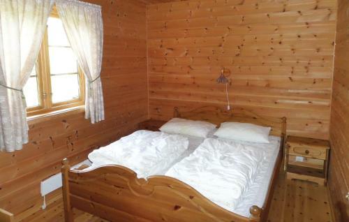 Holiday Home Varalds�y Gjuvsland