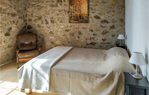 Awesome Home In Roquebrun W/ 2 Bedrooms