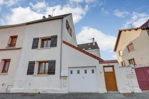 Apartamento Roissy Appartements