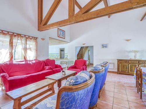 Alluring Holiday Home In Roquebrun With Swimming Pool