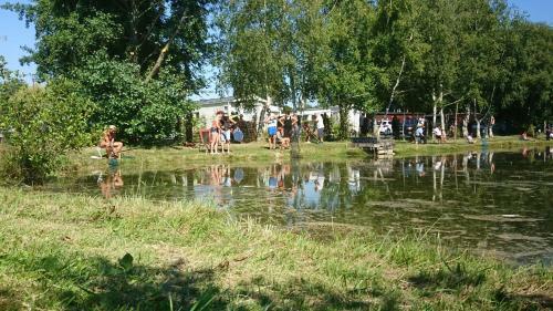 Camping La Garenne de Moncourt