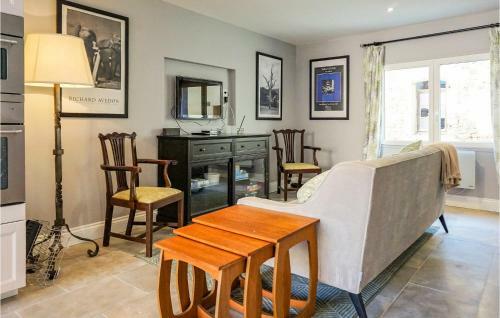 Stunning Home In Saint Chinian W/ 2 Bedrooms
