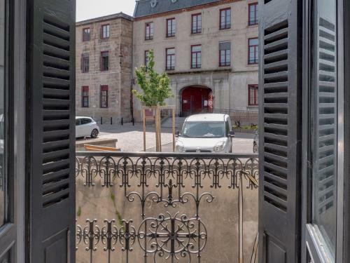 Blissful Apartment In Saint Chamond With Balcony
