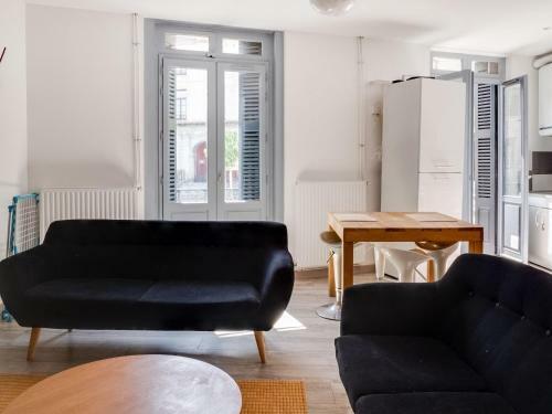 Blissful Apartment In Saint Chamond With Balcony