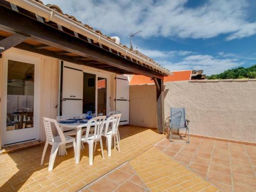Holiday Home Les Citronnelles 1