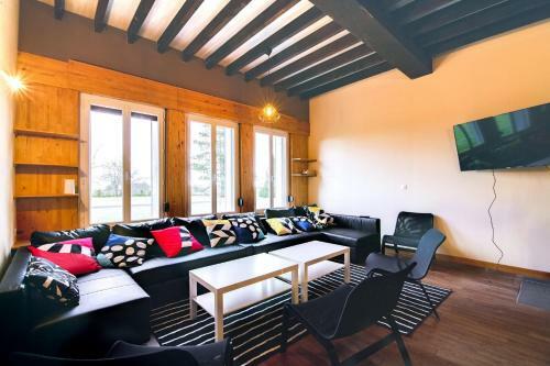 Crazy Villa In Burgundy - 2h From Paris !