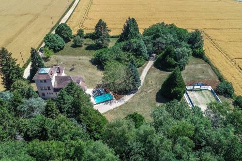 Crazy Villa In Burgundy - 2h From Paris !