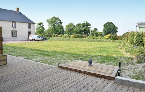 One-bedroom Apartment In Sainteny