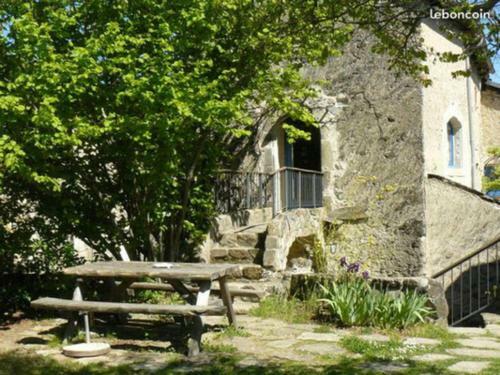 Hostal Gites De La Fabar�de