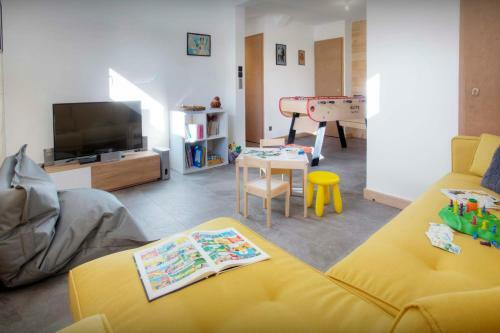 Chalet Elomaz - Ovo Network