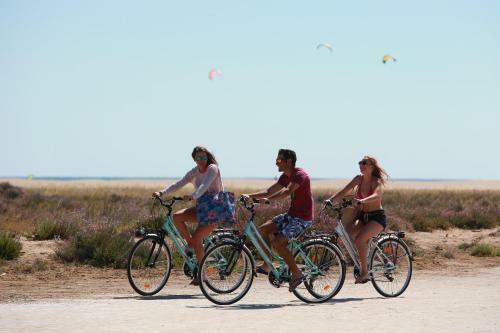Camping Plage Des Tonnelles **** - Maeva