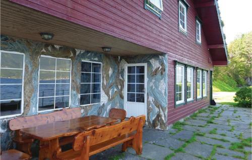 Holiday Home Utne Raaen Hytteutleige V