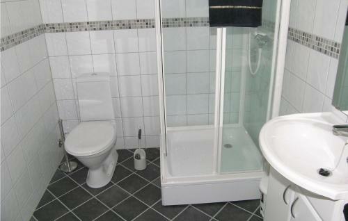 Holiday Home Ikornnes Hytte