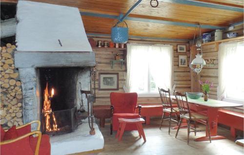 Holiday Home V�g� Sj�rdalen