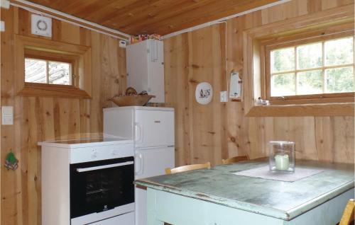 Holiday Home V�g� Sj�rdalen