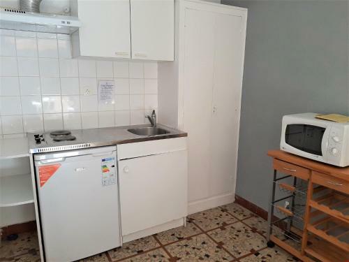 Comfy Holiday Home In Saint-savinien With Sauna