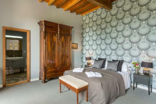 Saint-lary-soulan Chateau Sleeps 21 Pool Wifi