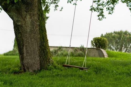 Saint-urcisse Villa Sleeps 8 Pool Wifi