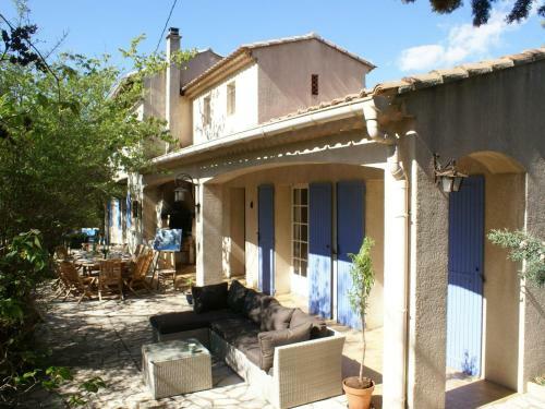 Child-friendly, Detached Villa With Private Swimming Pool