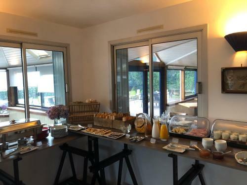 Hotel H�tel Le Mur Du Roy