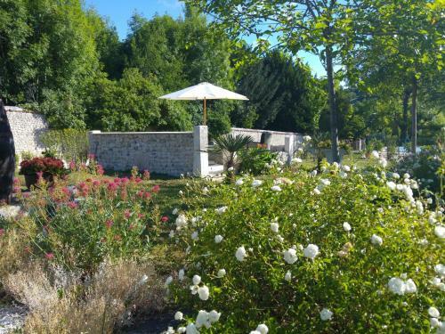 Chic Apartment In Segonzac With Swimming Pool