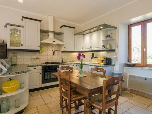 Chic Holiday Home In Segur-le-chateau With Swimming Pool