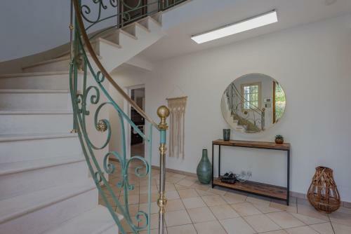 Bed & Breakfast Pool House In Disneyland Bmyguest