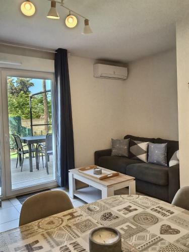 Villa Pavillon Dansune R�sidence Avec Piscine