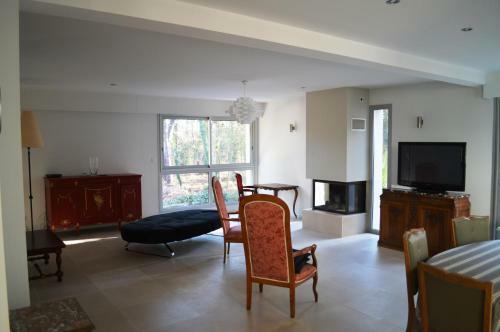 Villa Houx & Ivy #0384