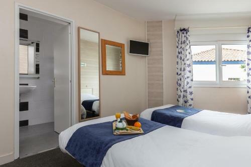 Hotel Logis H�tel Le Rond Point