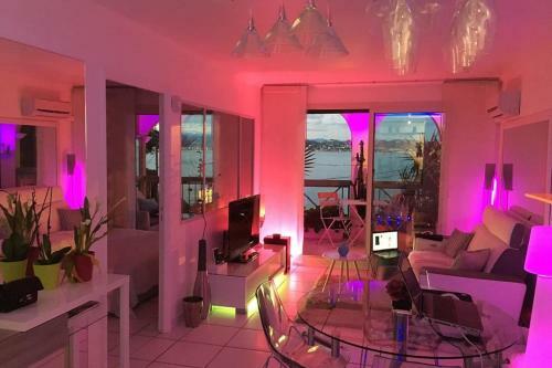 Th�oule - Apartment 20 Meters From The Beaches