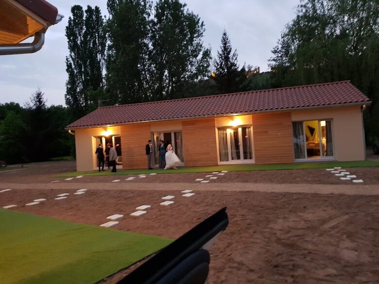 Gite Du Domaine Des Pierres Dorees
