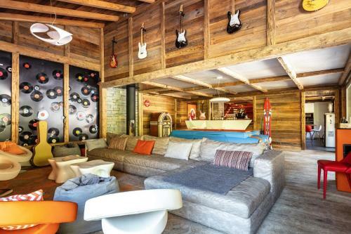Chalet Carte Blanche Rock N Love