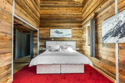 Chalet Carte Blanche Tango Charlie