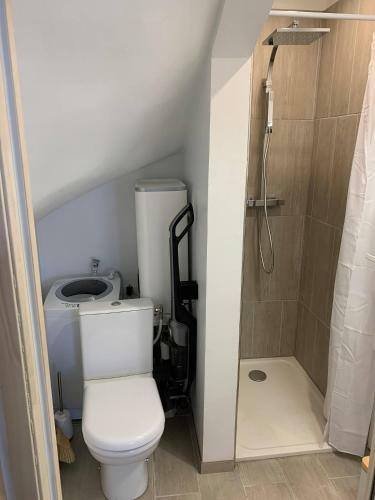 Apartamento Nice Studio In Toulon