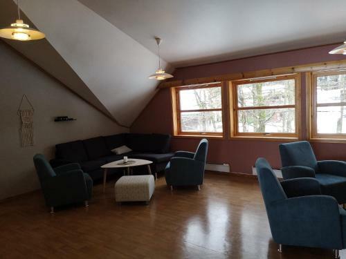Hotel Holmavatn Ungdoms Og Misjonssenter