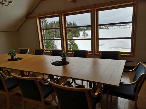 Hotel Holmavatn Ungdoms Og Misjonssenter